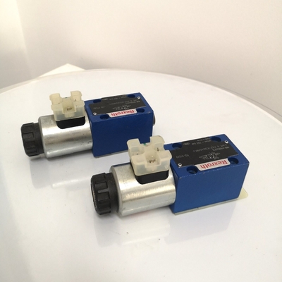 R900561276 4we6y62/Eg24n9K4 レックスロスオイル用の電磁気方向弁 パッケージサイズ