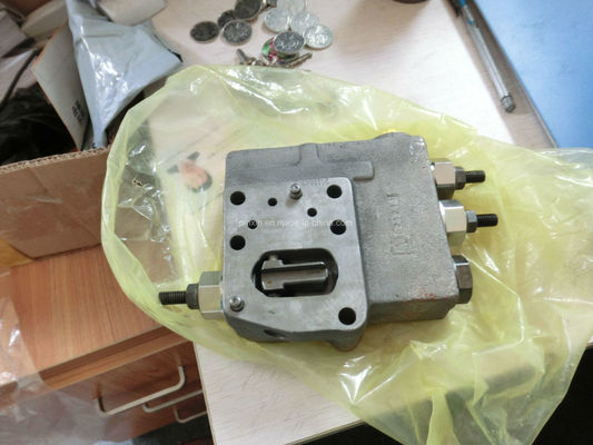 内部のスレッド接続 サニ内のクローラークレーンの水力制御流量バルブ