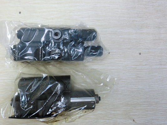 農業用機械用の2人座水力三方向制御バルブ