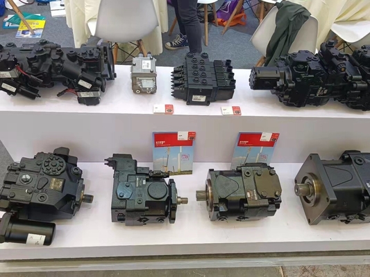 水力 V14-110 鋳鉄モーター ドラムローラー舗装機械 多種多様な用途