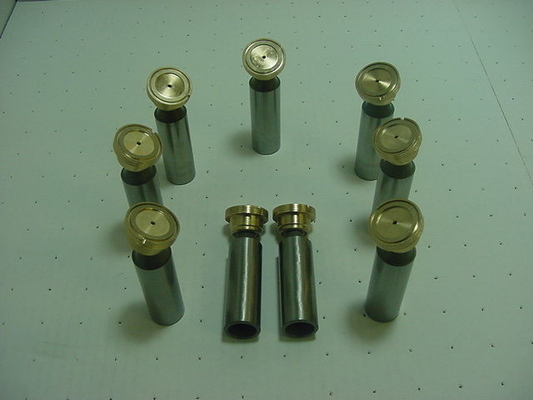 掘削機用水力部品 320 320L 320n パッケージ総重量 25.000kg