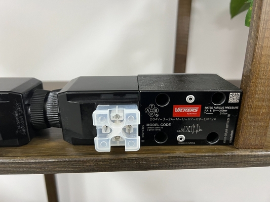 工業用 電磁弁 Dg4V-3-2al-M-U-H7-69-En124 液体スペアパーツ