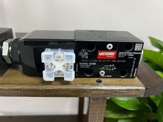 DCソレノイドバルブ圧力 普通温度 水力部品 Dg4V-3-6c-M-U-H7-69-En124